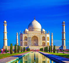 Best Tourist places in Agra