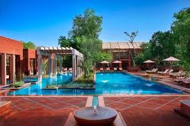 Top Hotels Near Taj Mahal