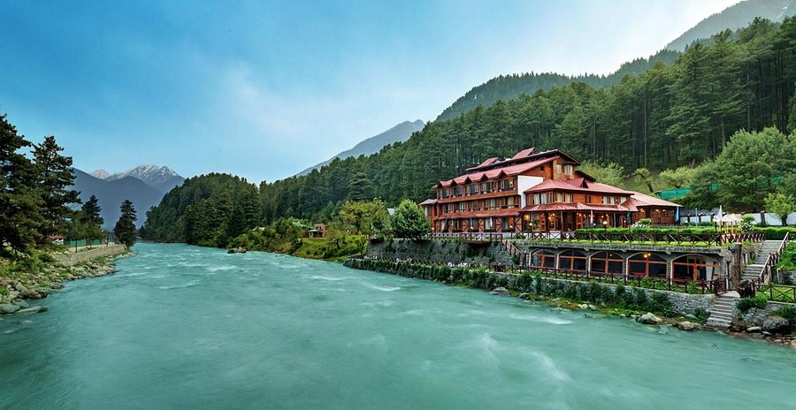  Top Hotel Stays Near Pahalgam’s Best Tourist