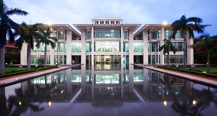Top Hotels Near Taj Mahal