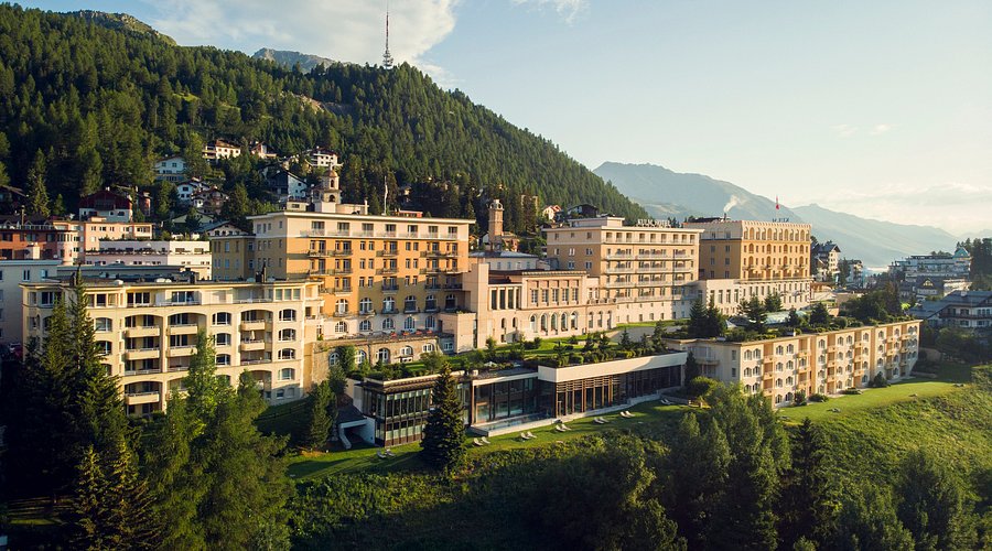 Top Hotels Near Tourist Places in Switzerland