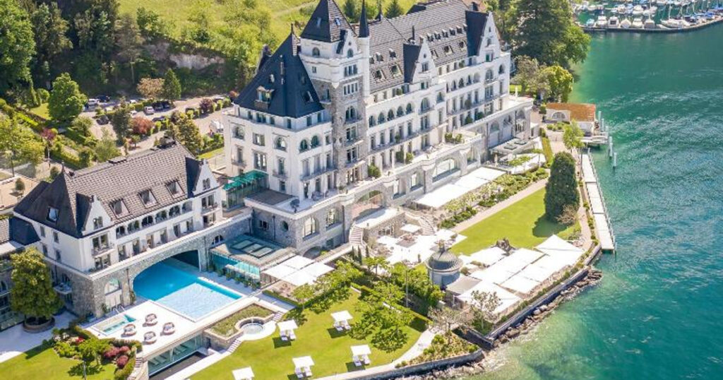 Top Hotels Near Tourist Places in Switzerland